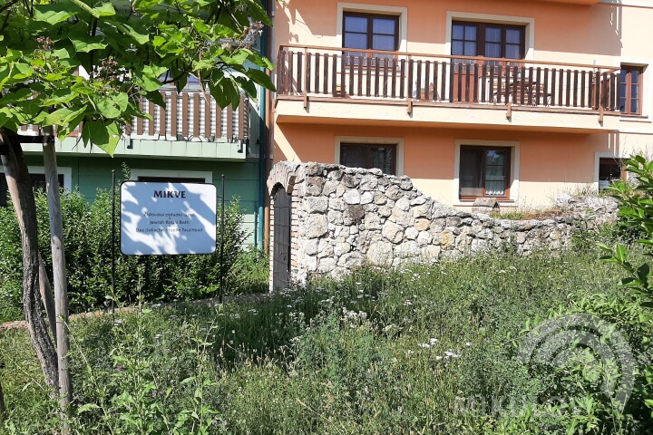 The Educational Trail through the Jewish Quarter