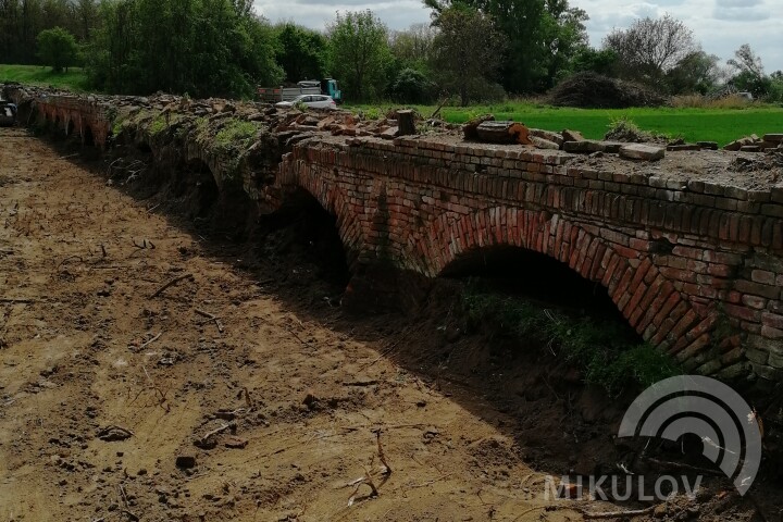 The Brick Bridge