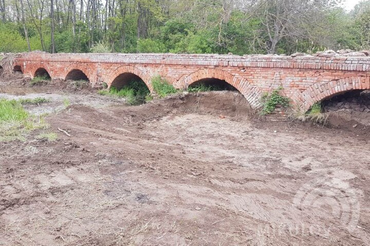 The Brick Bridge