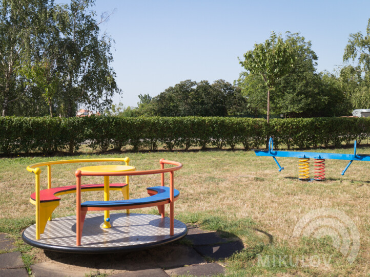 Kinderspielplatz - Bardějovská