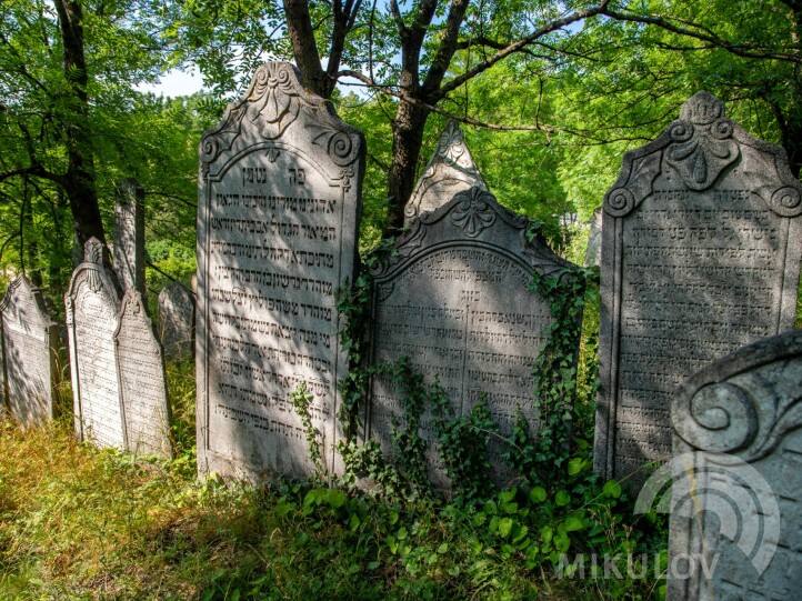 Jüdischer Friedhof und Zeremonienhalle