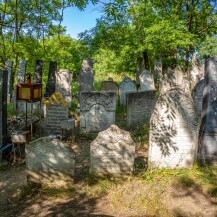 Jewish cemetery and ceremonial hall