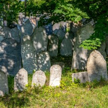 Jewish cemetery and ceremonial hall