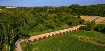 Portz Insel - Barocke Backsteinbrücke